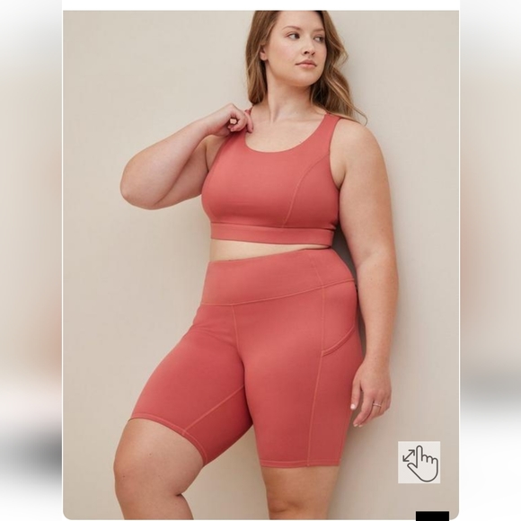 Torrid Happy Camper Dusty Clay Brushed 9 " Inseam Biker Shorts w/ Pockets - Picture 5 of 10